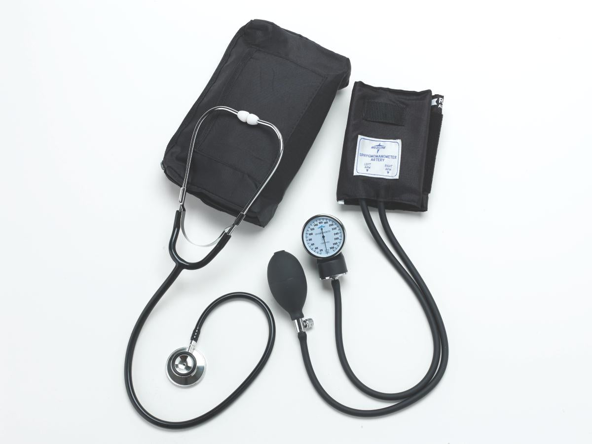 Compli-Mates Dual-Head Stethoscope and Blood Pressure Combo Kits,Black,Adult 1 (EA)