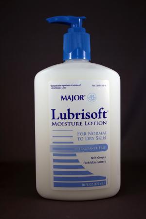 lubrisoft-reg-moisturizer