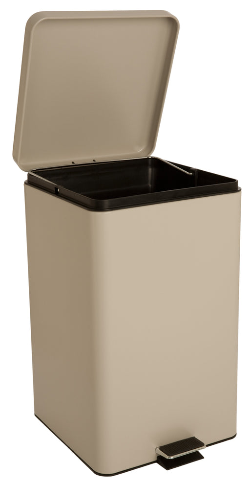 entrust-trade-trash-can-with-plastic-liner