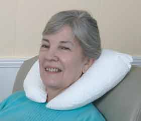crescent-pillo-trade-crescent-neck-pillow