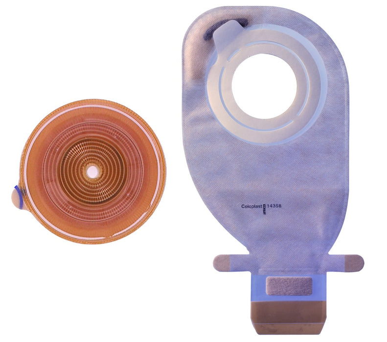 assura-reg-ac-easiflex-reg-ostomy-baseplate-with-3-8-2-3-8-inch-stoma-opening